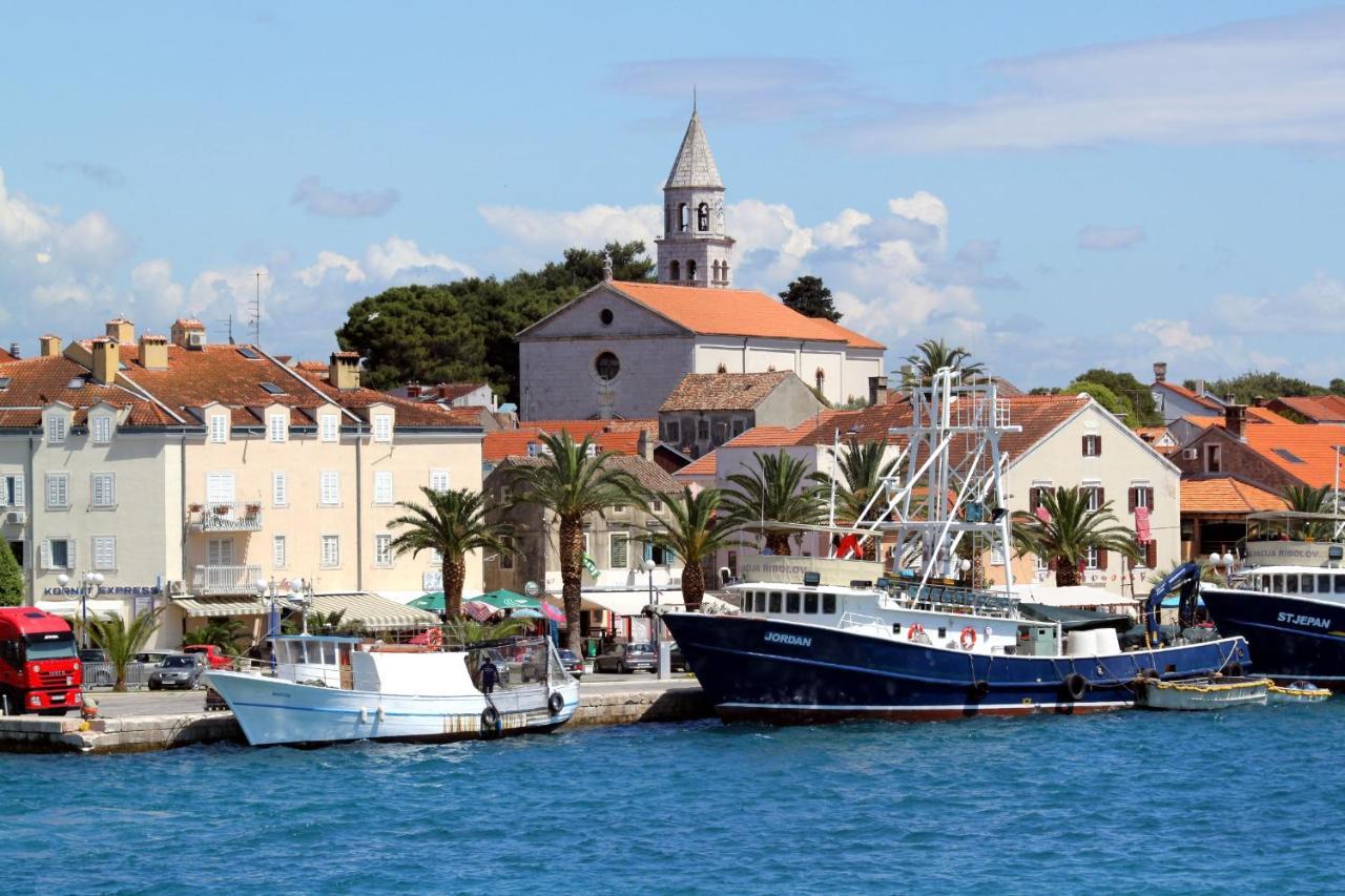 Apartments With A Parking Space Biograd Na Moru, Biograd - 15661 Buitenkant foto